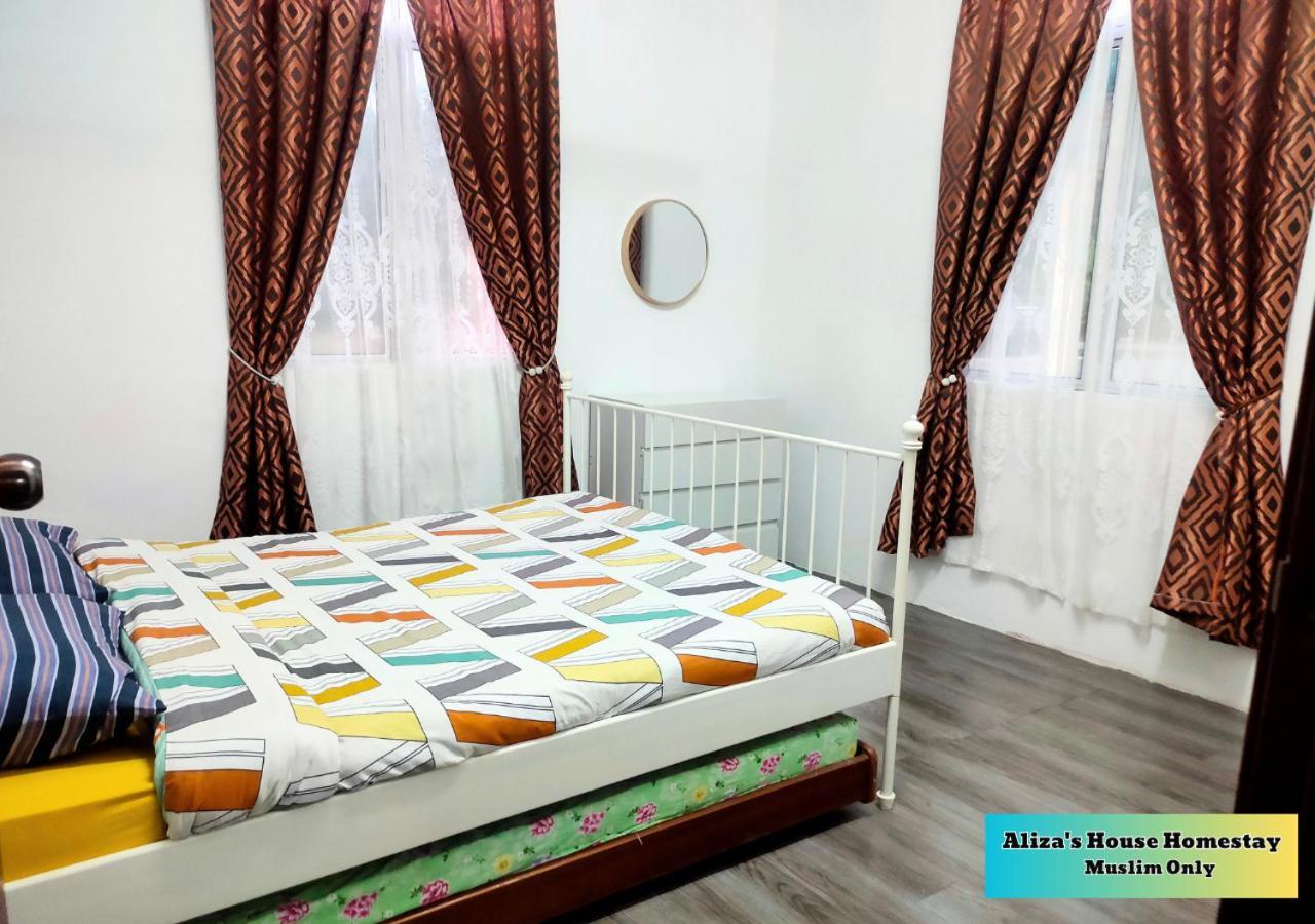 Aliza'S House Homestay Pd Mini Bungalow Port Dickson Exterior foto
